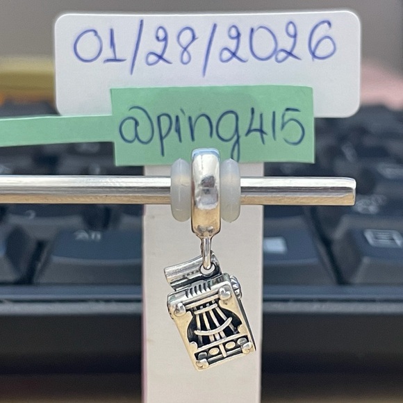 Pandora Typewriter dangle - Picture 2 of 9